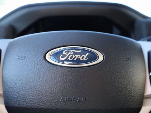 New 2026 Ford Explorer Active image 28