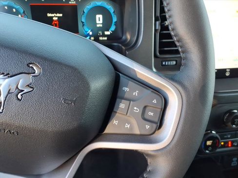 New 2025 Ford Bronco Badlands image 17