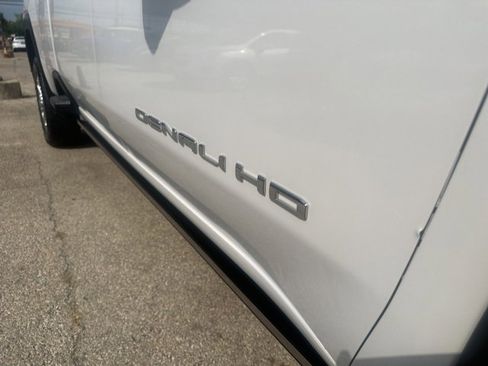Used 2022 GMC Sierra 2500 Denali image 7