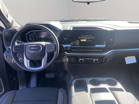 New 2026 GMC Sierra 1500 Elevation image 13