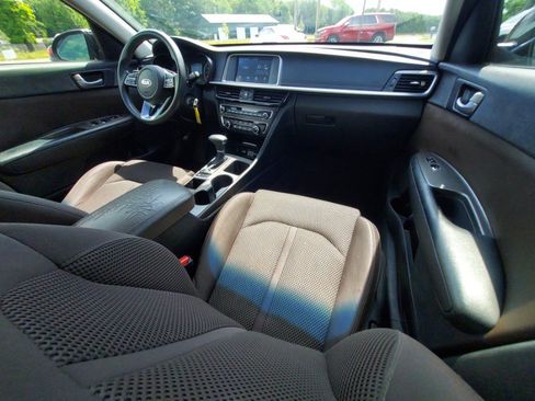 Used 2019 Kia Optima LX FWD image 11