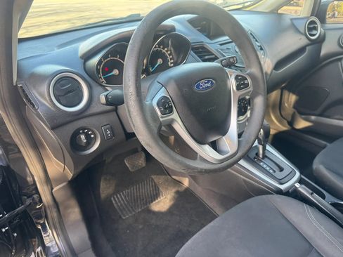 Used 2018 Ford Fiesta SE FWD image 17