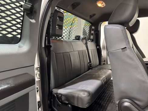 Used 2016 Ford F450 XL w/ Power Equipment Group AWD/4WD image 17