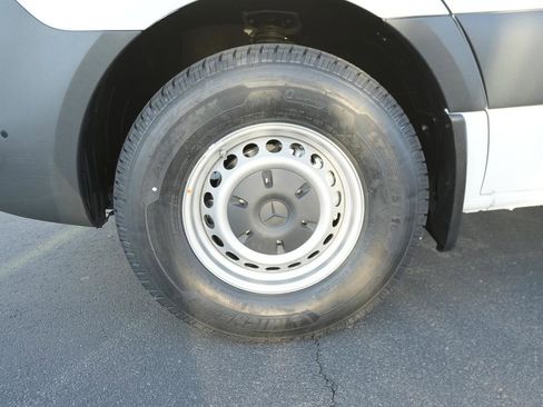 New 2026 Mercedes-Benz Sprinter 2500 image 21