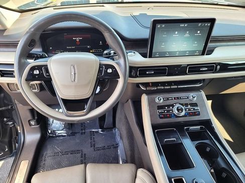 Certified 2023 Lincoln Aviator Reserve w/ Equipment Group 201A AWD/4WD image 9