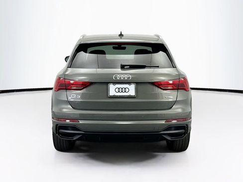 Certified 2025 Audi Q3 2.0T Premium w/ Convenience Package image 6