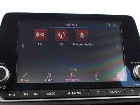 Used 2024 Nissan Altima 2.5 SV FWD image 28