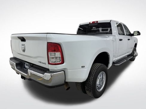 Used 2022 RAM 3500 Tradesman image 3