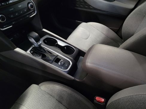 Used 2019 Hyundai Santa Fe SE FWD image 26