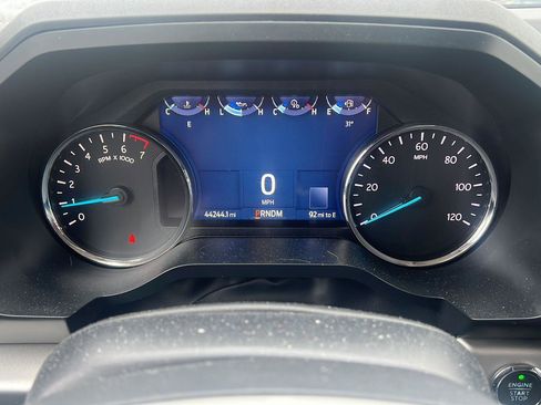 Used 2023 Ford Expedition XLT image 20