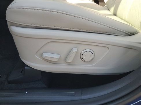 New 2026 Kia Sorento EX image 16