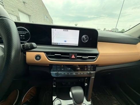 Used 2024 Kia Seltos SX AWD/4WD image 24