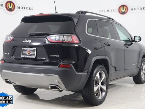 Used 2022 Jeep Cherokee Limited image 3