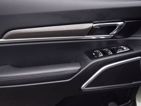 Used 2023 Kia Telluride EX X-Line image 29