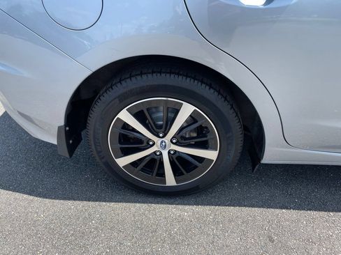 Used 2019 Subaru Impreza 2.0i Premium AWD/4WD image 4