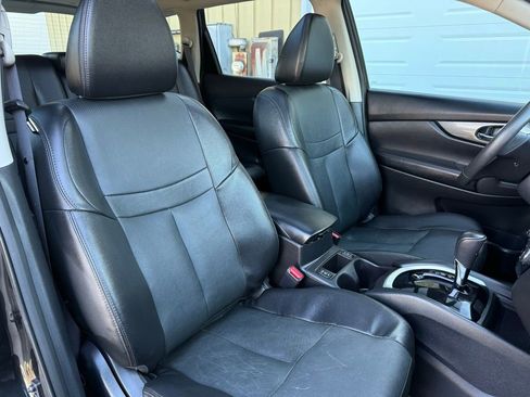 Used 2016 Nissan Rogue SL w/ SL Premium Package image 19