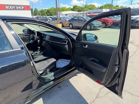 Used 2020 Kia Optima LX FWD image 9
