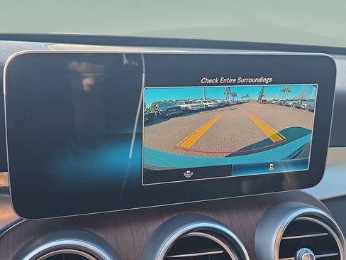 Used 2019 Mercedes-Benz C 300 Sedan image 17