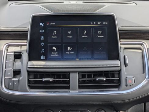 Used 2024 Chevrolet Tahoe High Country AWD/4WD image 24