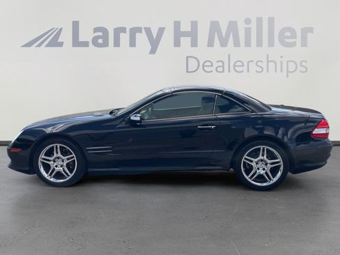Used 2008 Mercedes-Benz SL 550 w/ AMG Sport Pkg image 2
