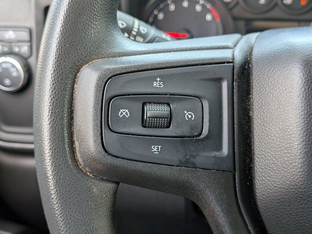 Used 2019 Chevrolet Silverado 1500 Custom w/ Custom Value Package RWD image 22