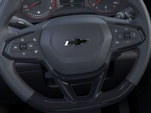 Used 2024 Chevrolet Trax RS w/ Driver Confidence Package image 43