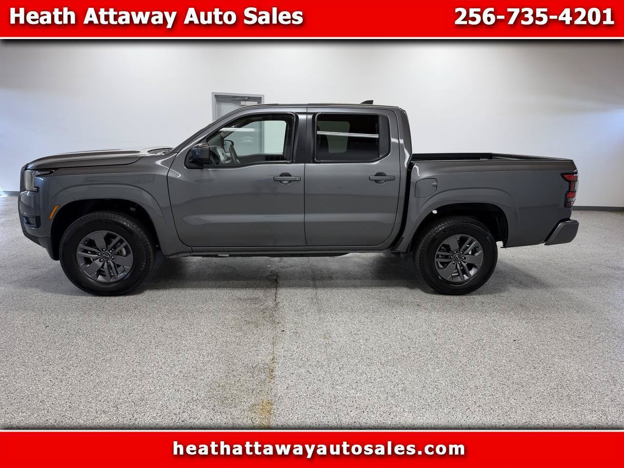 Used 2025 Nissan Frontier SV AWD/4WD image 1