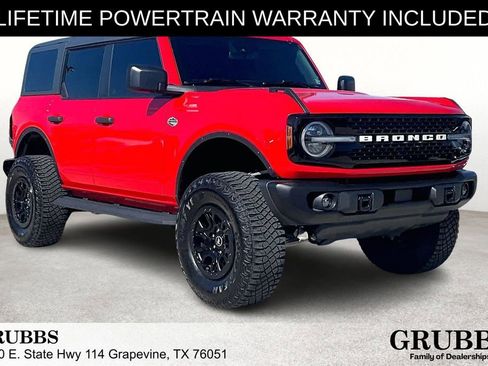 Used 2023 Ford Bronco Wildtrak image 1