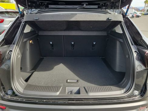 New 2026 Chevrolet Trax LT w/ Driver Confidence Package image 17