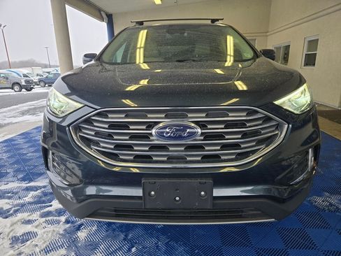 Used 2022 Ford Edge SEL w/ Convenience Package image 2