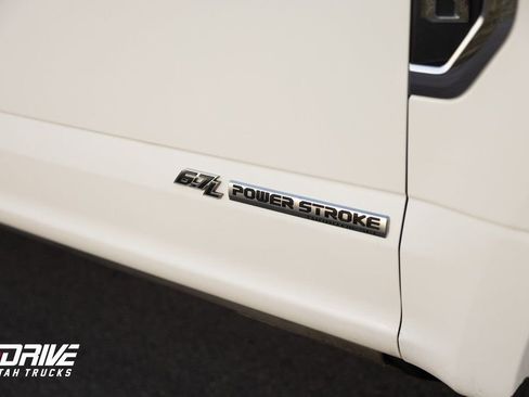 Used 2022 Ford F350 Lariat w/ Lariat Ultimate Package image 7