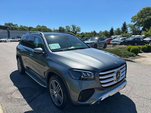 Used 2026 Mercedes-Benz GLS 450 4MATIC image 7