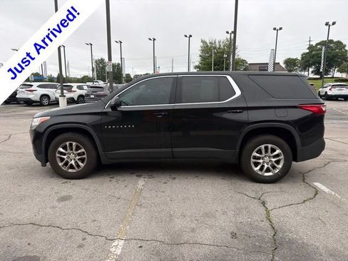 Used 2019 Chevrolet Traverse LS FWD image 6