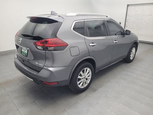 Used 2020 Nissan Rogue SV AWD/4WD image 10