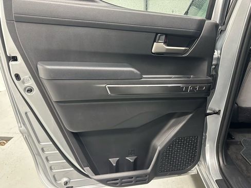 Used 2025 Toyota Tacoma TRD Off-Road w/ TRD Off Road Upgrade Package image 40