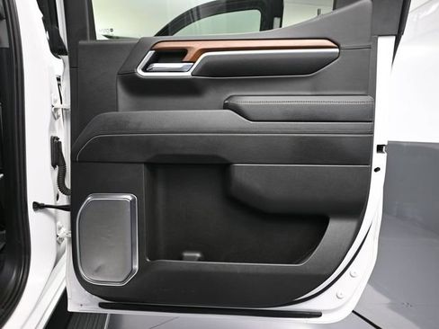 Used 2023 GMC Sierra 1500 Denali w/ Technology Package AWD/4WD image 51