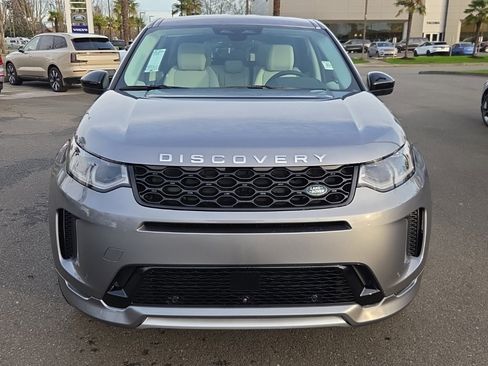 New 2025 Land Rover Discovery Sport S image 9