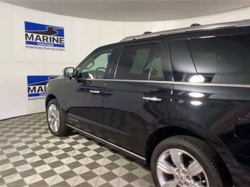 Used 2023 Ford Expedition Platinum image 8
