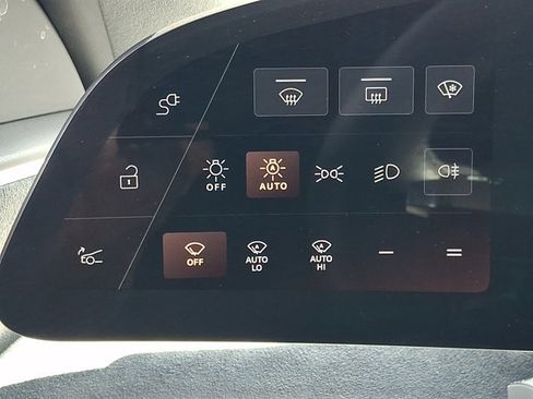 Used 2022 Lucid Air Dream Edition AWD/4WD image 24