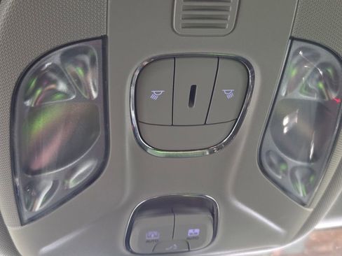 Certified 2022 Jeep Compass Trailhawk w/ Sun and Sound Group image 15