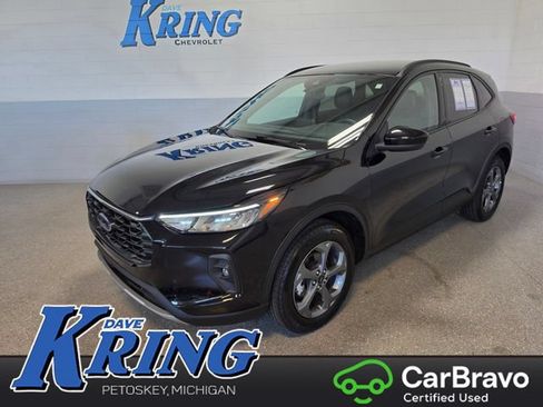 Used 2025 Ford Escape ST-Line Select AWD/4WD image 1