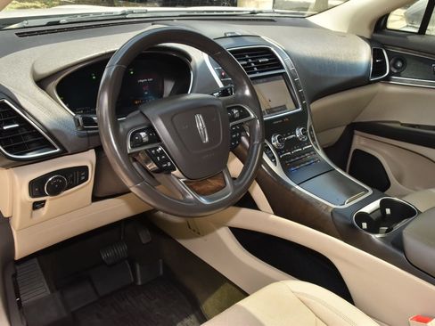 Used 2020 Lincoln Nautilus Reserve w/ Equipment Group 201A AWD/4WD image 33