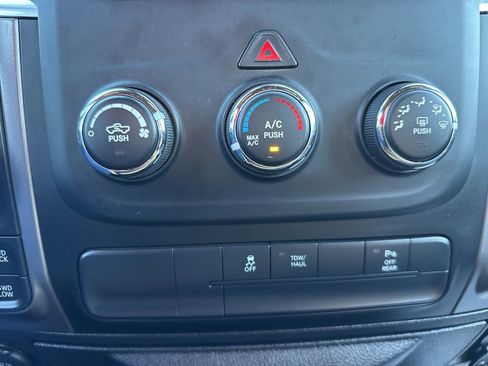 Used 2022 RAM 1500 Classic Warlock image 29