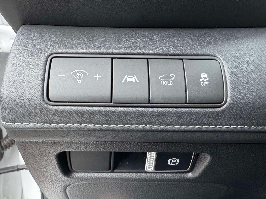 Used 2023 Hyundai Santa Fe SEL Premium AWD/4WD image 19