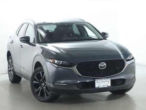 Used 2023 MAZDA CX-30 AWD 2.5 S w/ Preferred Package image 2