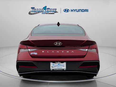 New 2026 Hyundai Elantra SE w/ Cargo Package image 7
