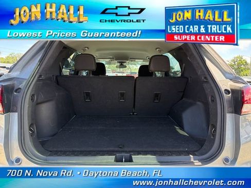 Used 2023 Chevrolet Equinox LS w/ Sport Edition image 12