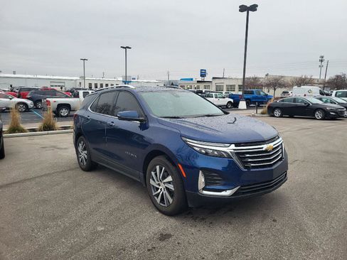 Used 2022 Chevrolet Equinox Premier image 1