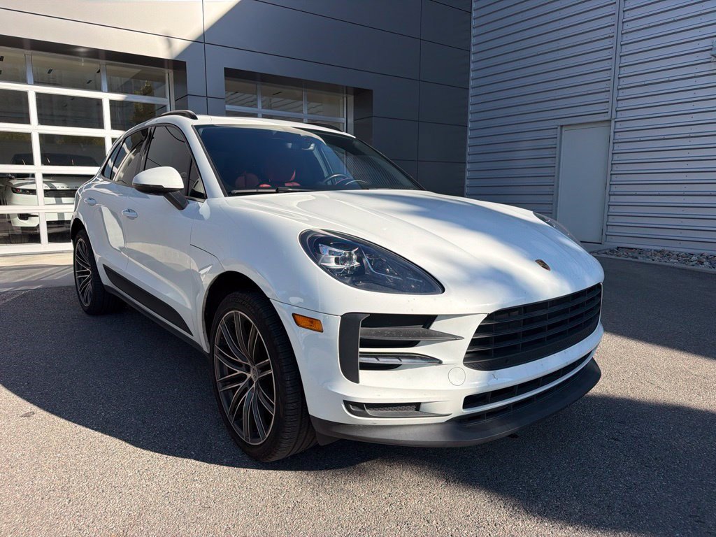 Used 2020 Porsche Macan AWD/4WD image 3