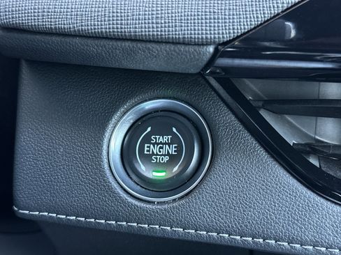 Used 2025 Buick Enclave Preferred image 24